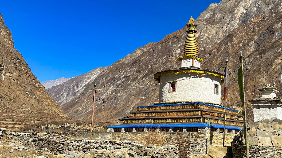 Chorten at Chule