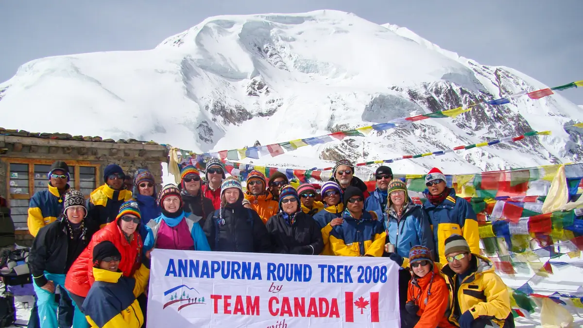 Top of Thorongla Pass